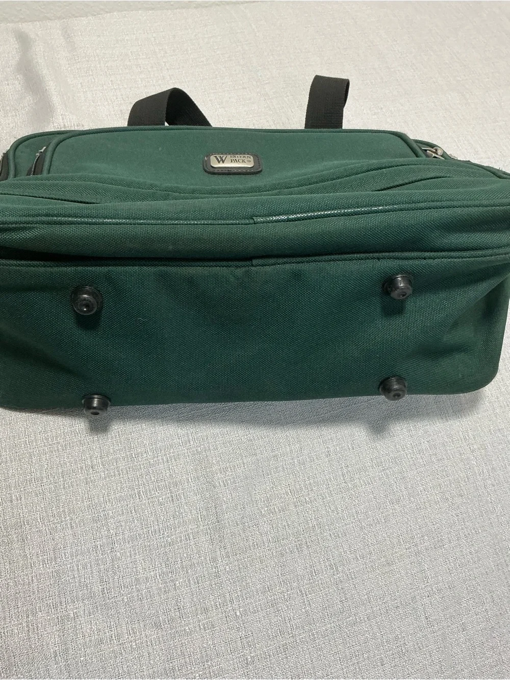 Western pack men laptop